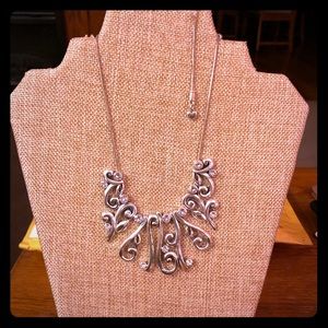 Brighton Concerto heart necklace